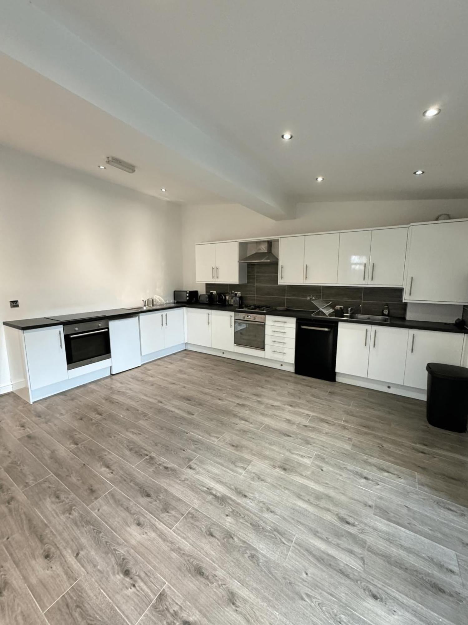 En-Suite Bedroom For Up To 4! Sofa Bed - Near Stratford Londra Exterior foto
